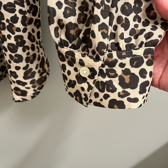 NWT LOFT blouse - Picture 5 of 6